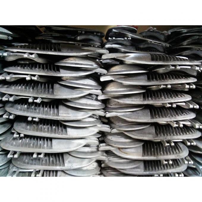 โคมไฟถนนประหยัดไฟ 50w โครงสร้างหลังแผ่รัศมี 6