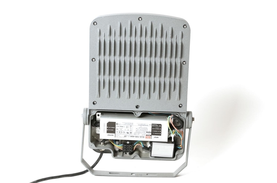 สปอร์ตไลท์สปอร์ตไลท์อเนกประสงค์อเนกประสงค์ LED Street Flood Light 30W