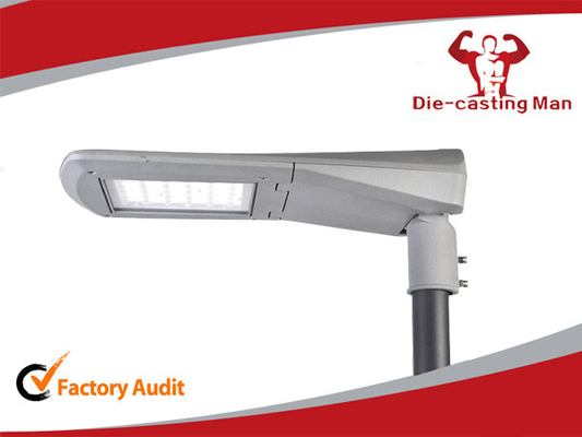 Die Casting อลูมิเนียม LED ไฟถนนที่อยู่อาศัยเคลือบผงสีดำป้องกันการกัดกร่อน