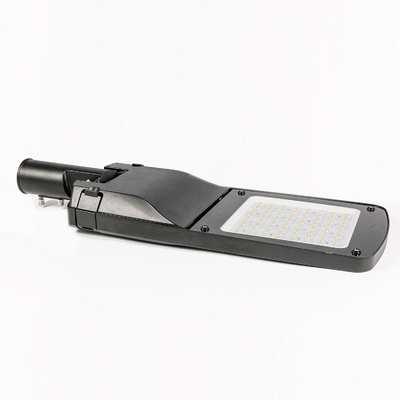 3000lm - 20000lm โคมไฟถนน LED อะแดปเตอร์ปรับเอียงได้ 30W - 200W