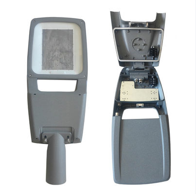 หลอดไฟ LED กลางแจ้งที่มีการป้องกัน IP66 และประสิทธิภาพแสงสูง เหมาะสําหรับความสูงการติดตั้งที่แตกต่างกัน