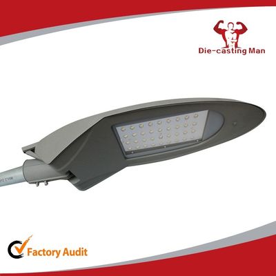 80W Outdoor High Lumen LED Road Light 2700K-6500K IP66 กรอบอัลลูมิเนียมแบบหล่อหล่อ