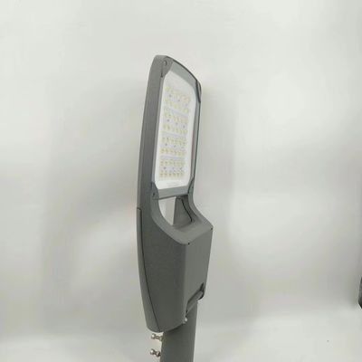อลูมิเนียมเหล็ก Led Lamp Street Light AC90-305V ความดันทางเข้า
